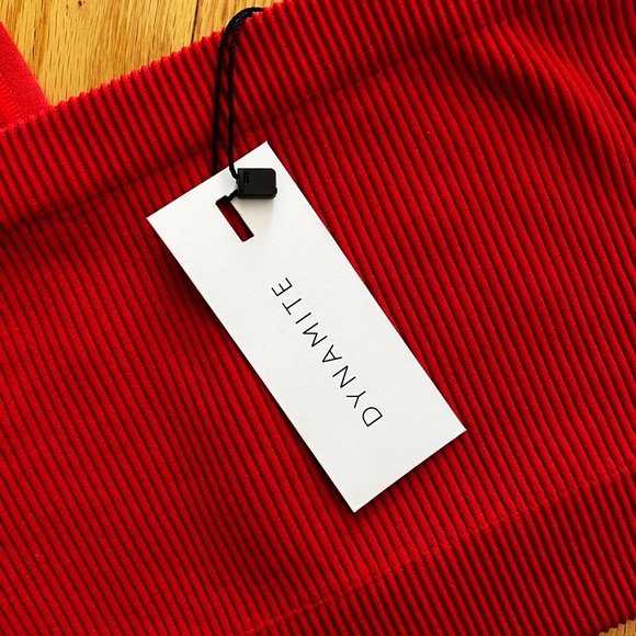 Red Crop Top, Dynamite - Picture 3 of 3